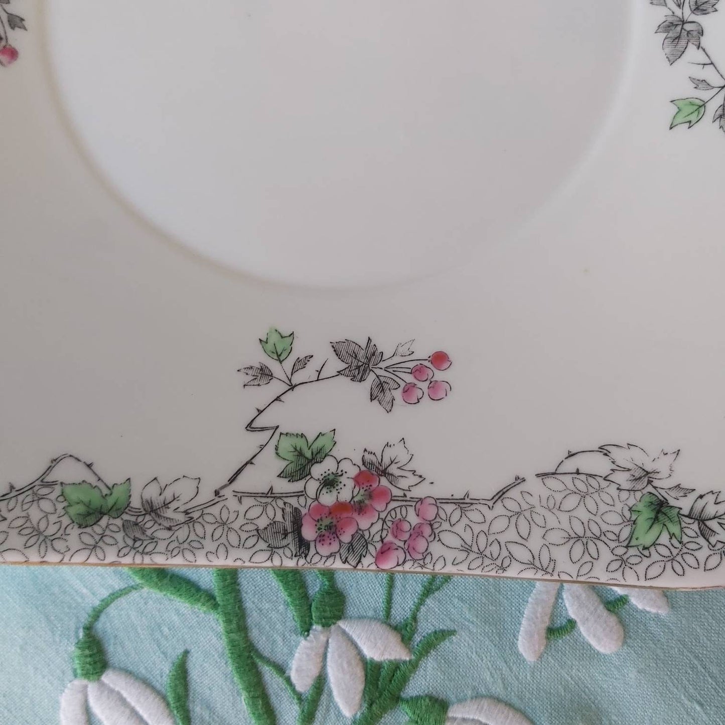 A 1930s Shelley Porcelain Cake Plate.