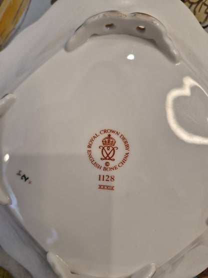 Royal Crown Derby Old Imari Acorn Design Footed Bowl