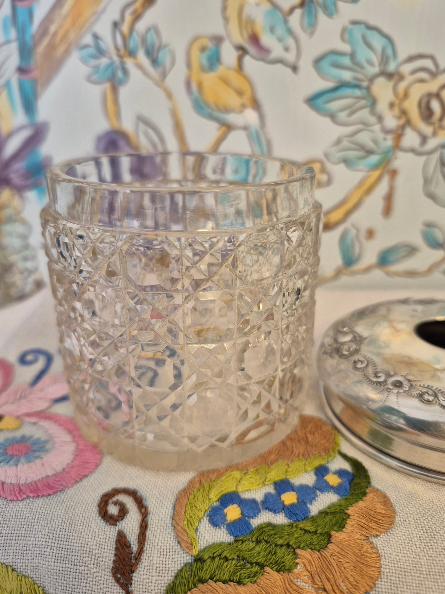 An Antique Silver Topped Hair Saver