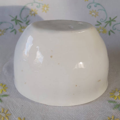 An Antique Stoneware Jelly Mould