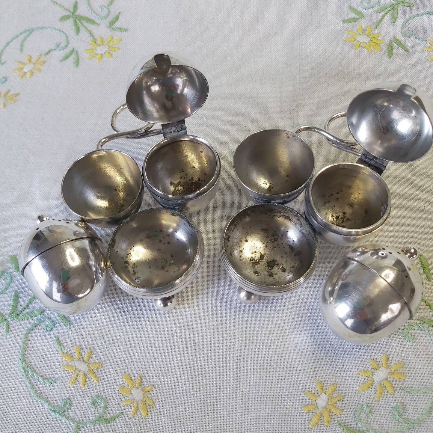 An Antique Mappin and Webb Cruet Set c1900