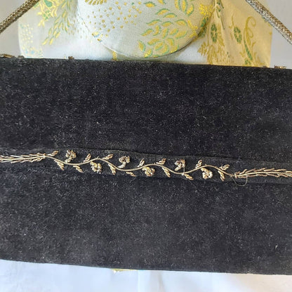 A Vintage Indian Silver Wirework Bag.