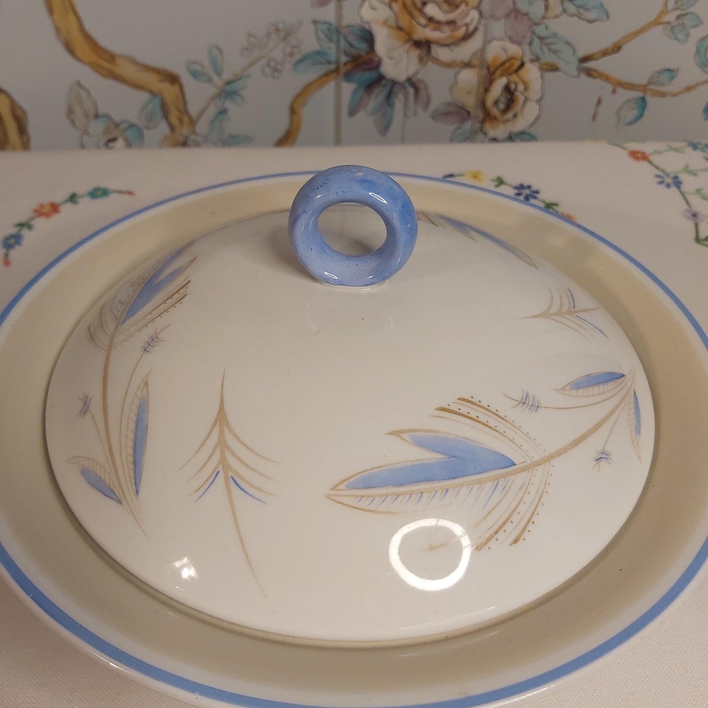 An Art Deco Tureen by Shelley Porcelain, pattern 12457