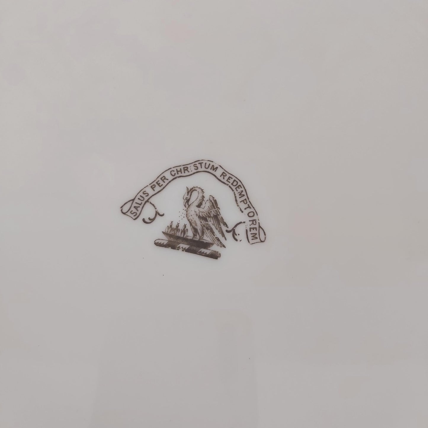 Set of Six 19th Century Plates with the Stewart Family Crest and Motto